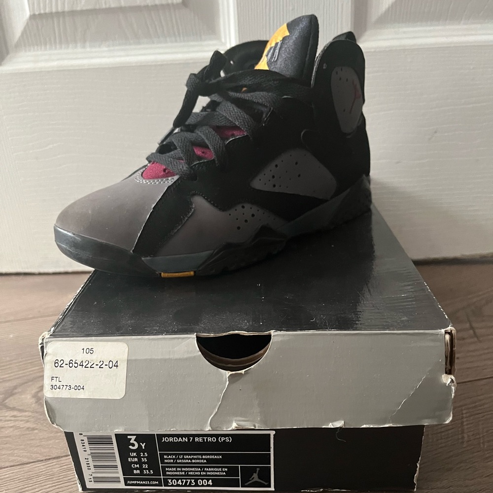 Kid’s Jordan Retro 7